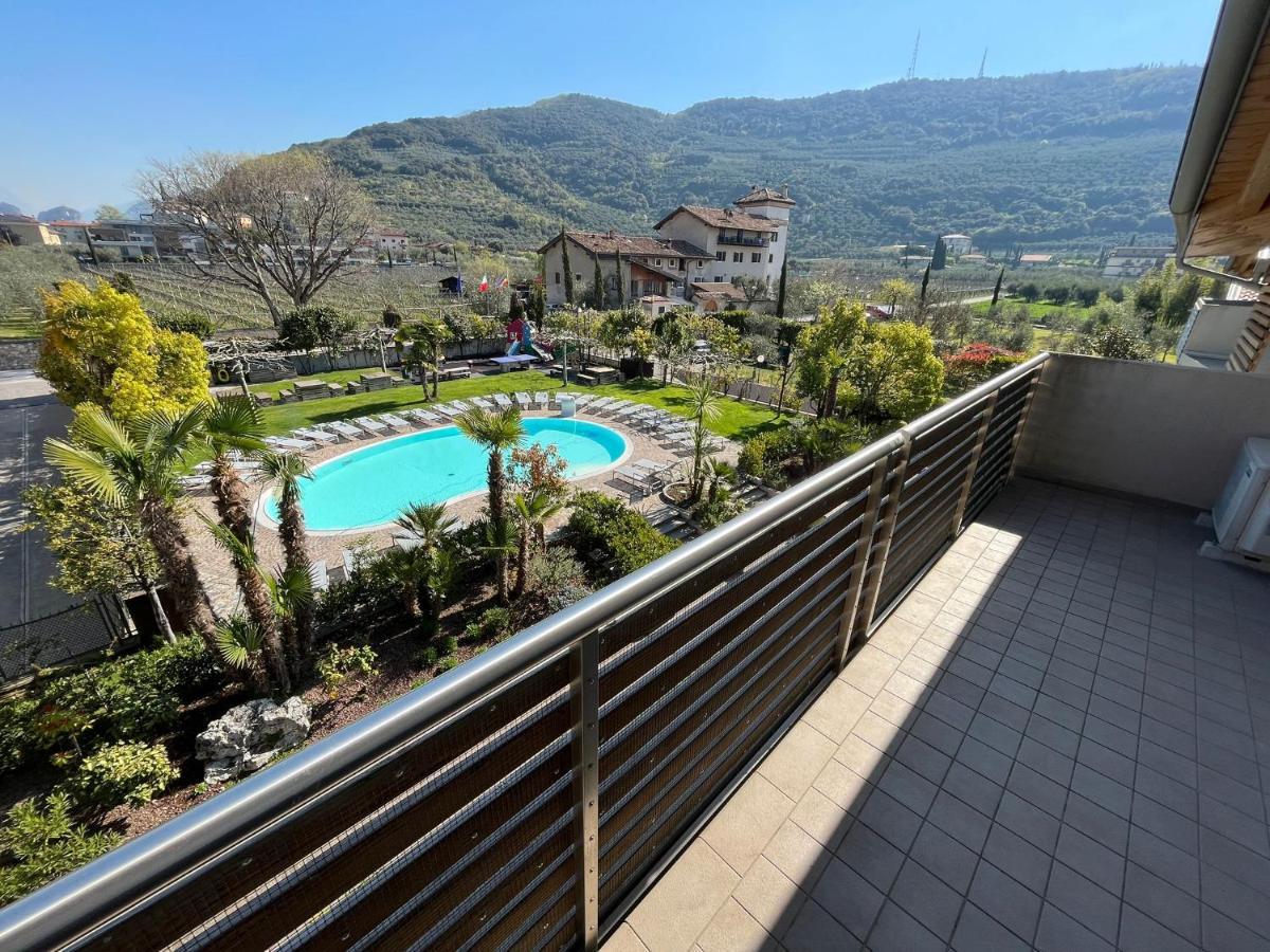 4 Limoni Apartment Resort Riva del Garda Eksteriør bilde