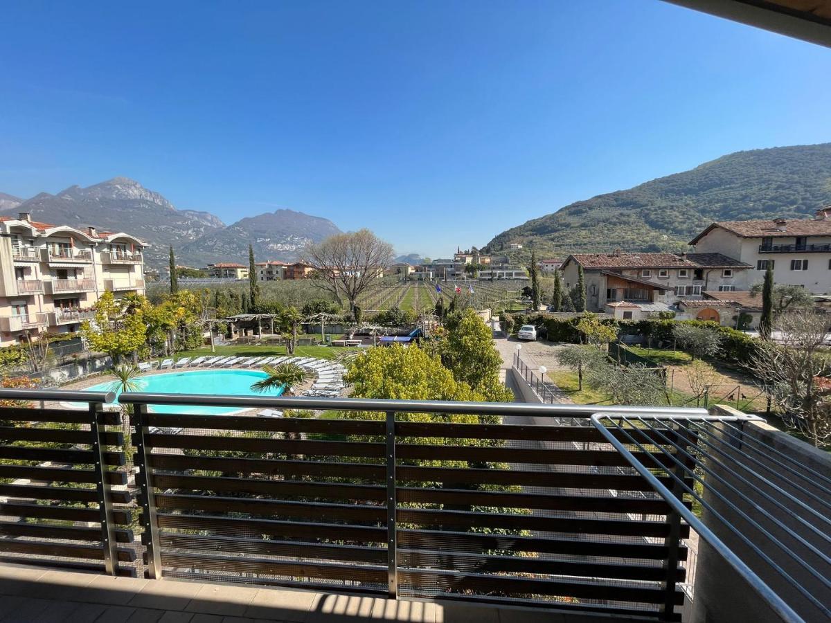 4 Limoni Apartment Resort Riva del Garda Eksteriør bilde