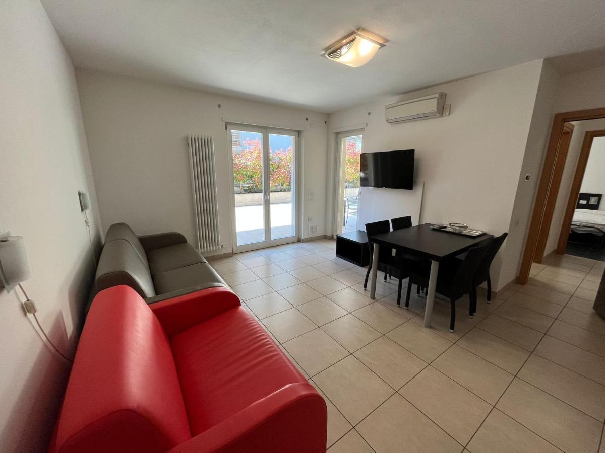 4 Limoni Apartment Resort Riva del Garda Eksteriør bilde