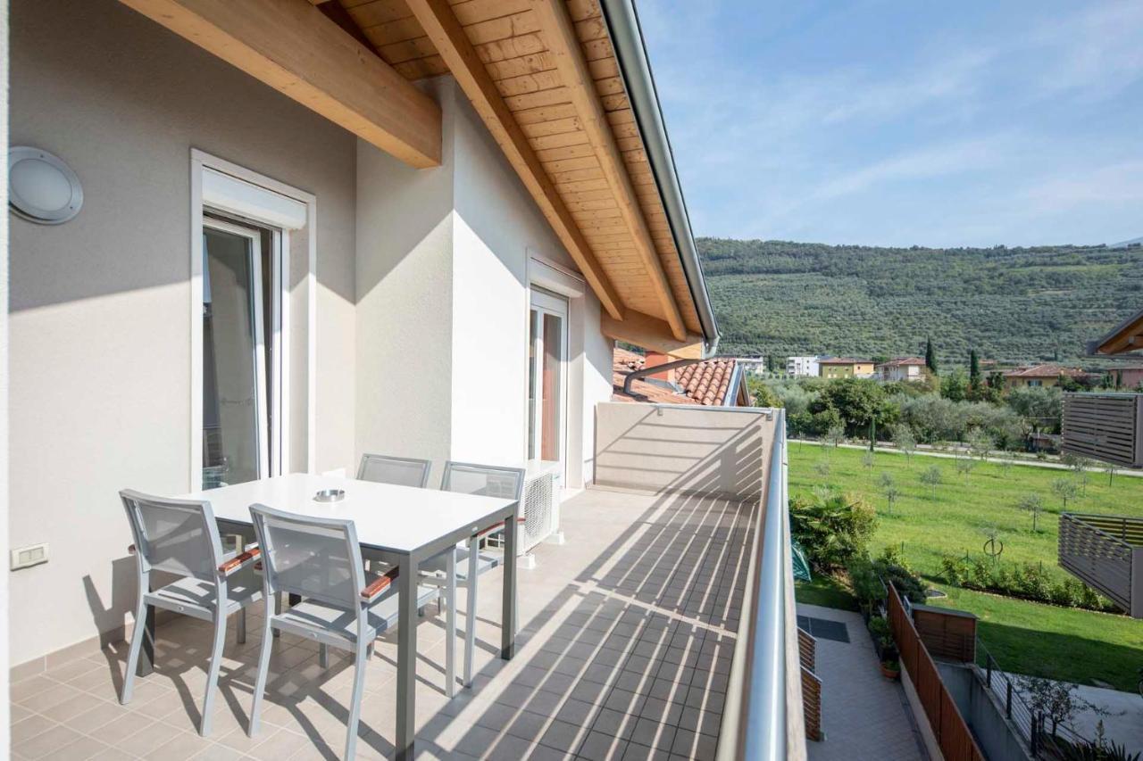 4 Limoni Apartment Resort Riva del Garda Eksteriør bilde