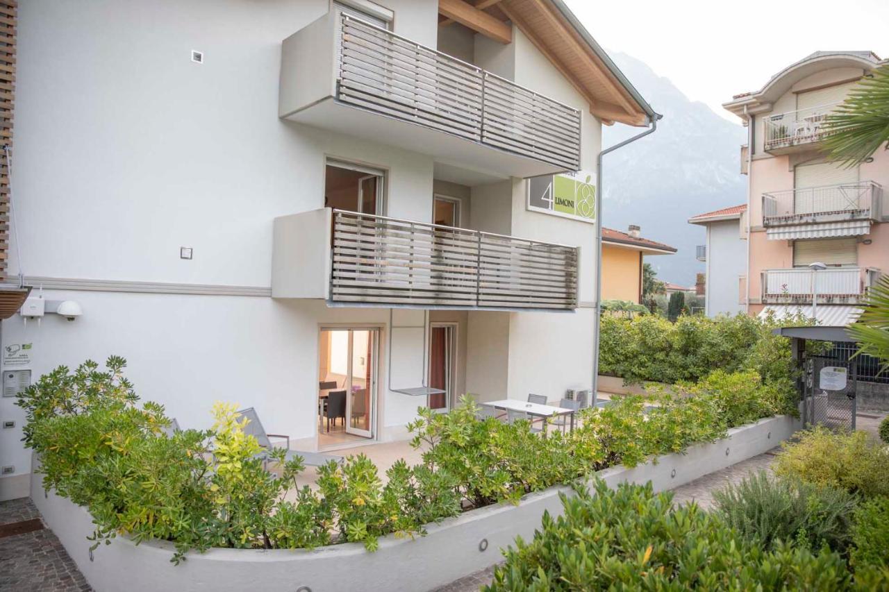 4 Limoni Apartment Resort Riva del Garda Eksteriør bilde